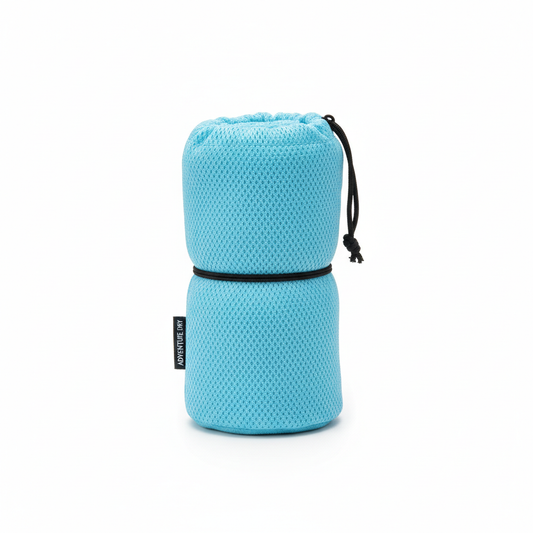 Quick-Dry Travel Towel – main product view rolled with pouch