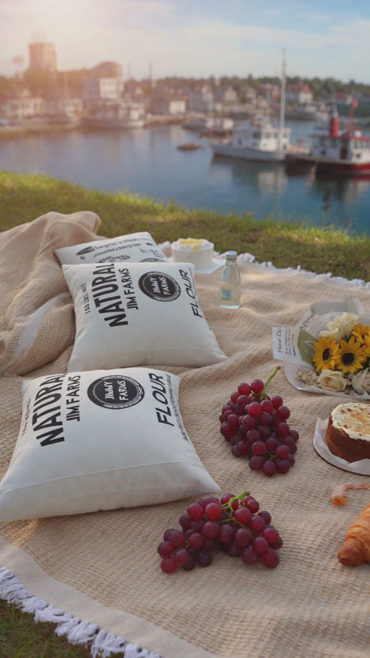 Outdoor Picnic Blanket — Waterproof & Moisture-Proof